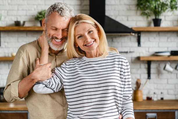AGENCE DE RENCONTRE MOULINS : 9 CHOSES QUE LES HOMMES TROUVERAIENT TOUJOURS PEU ATTRAYANTES CHEZ LES FEMMES