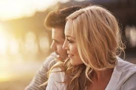Comment une Agence Matrimoniale à Besançon Accompagne-t-elle les Rencontres Internationales ?